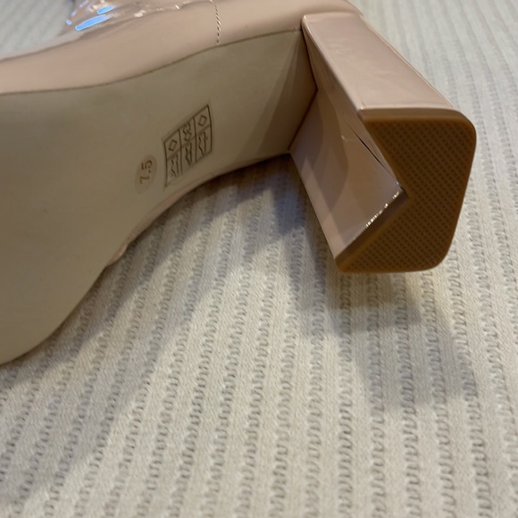 New over the knee Jeffrey Cambell boots - Picture 5 of 12